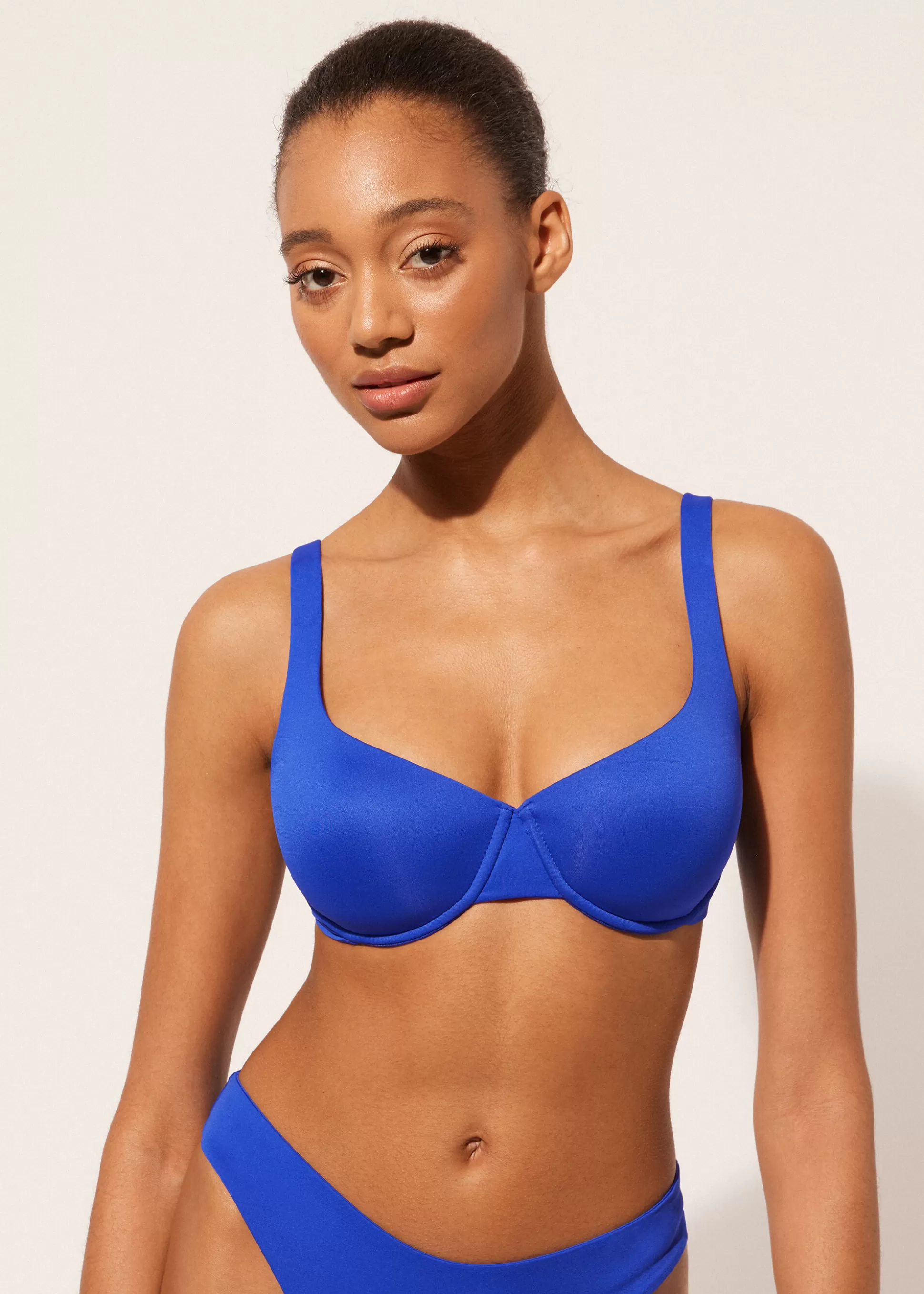 Bikini | Tops Bikini-Calzedonia Balconette Relleno Ligero Bikini Indonesia Indonesiabluesapphire