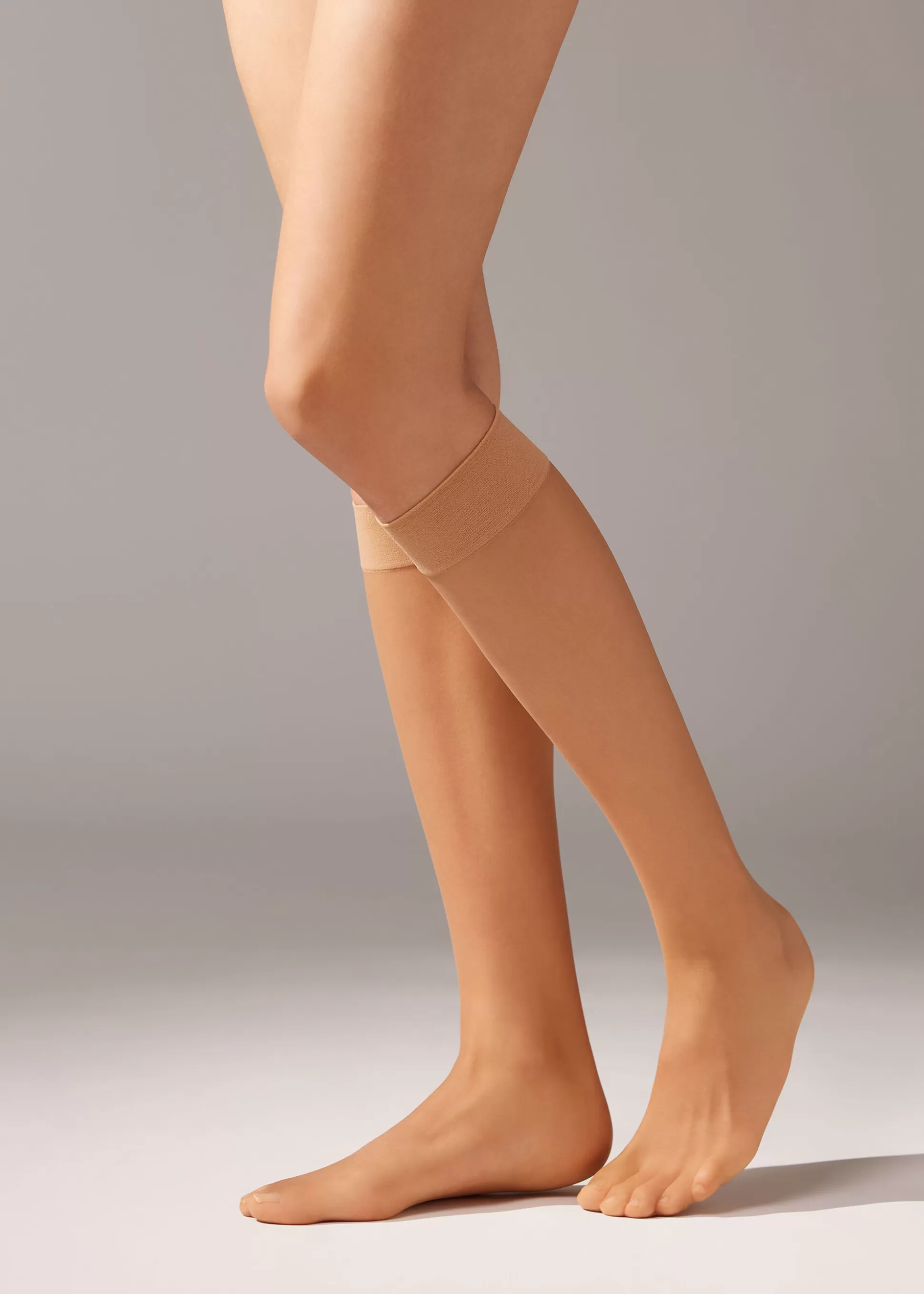 Medias Hasta La Rodilla | Calcetines Largos-Calzedonia Calcetín de media transparente denier 8 estilo ejecutivo Nude7-bronze